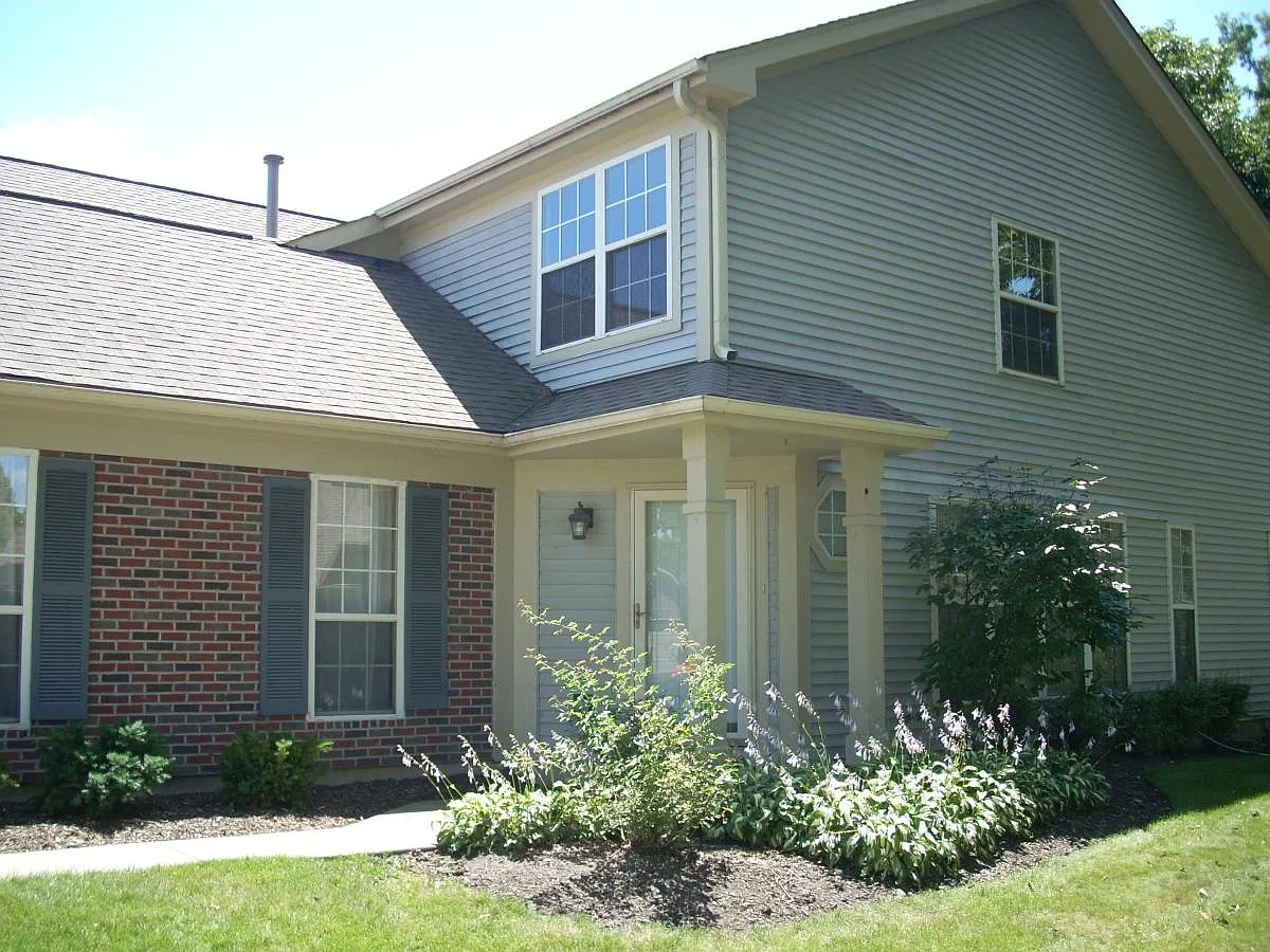 1123 Coldspring Rd photo 1