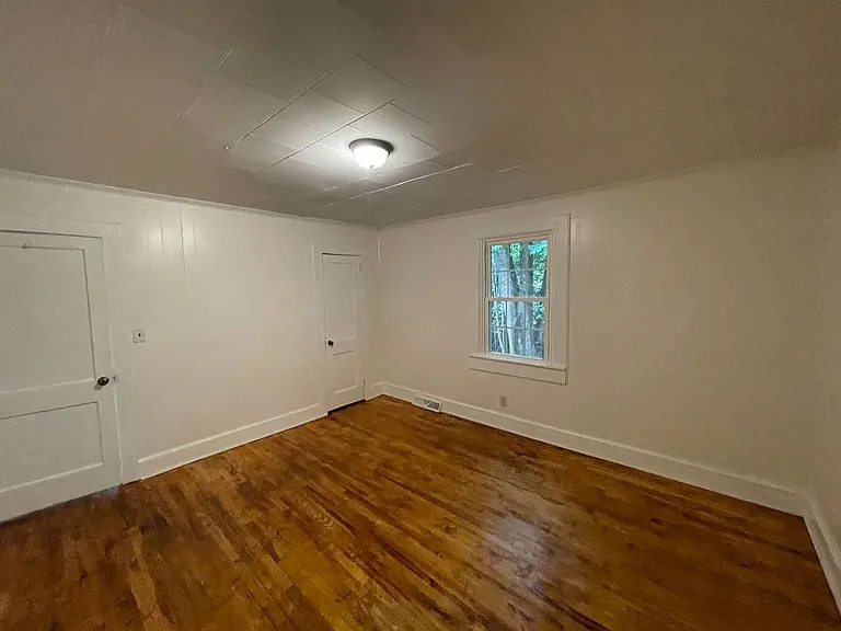 1002 Wilmouth St — Photo 15