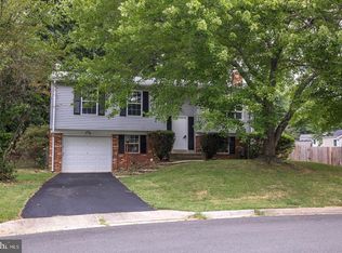 5592 Shannon Ct, Woodbridge, VA 22193