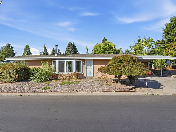 2nd image of 100 SW 195th Ave Unit 204