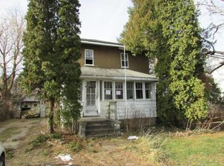 8706 State Rd, Millington, MI 48746