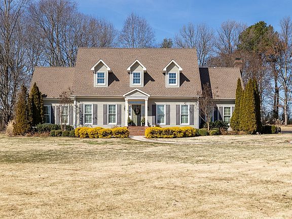 2nd image of 268 Walden Rd