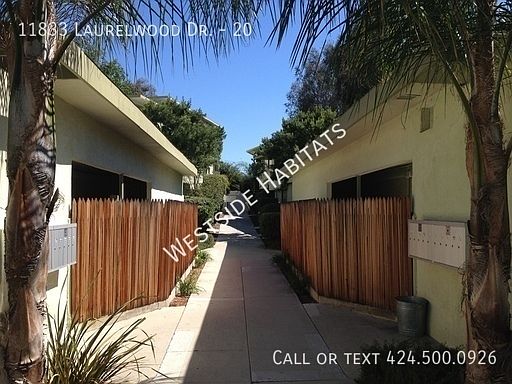 3rd image of 11833 Laurelwood Dr APT 20