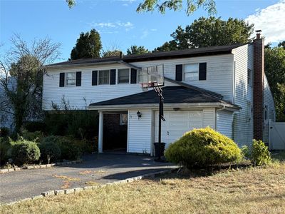 12 Crabapple Lane, Commack, NY, 11725