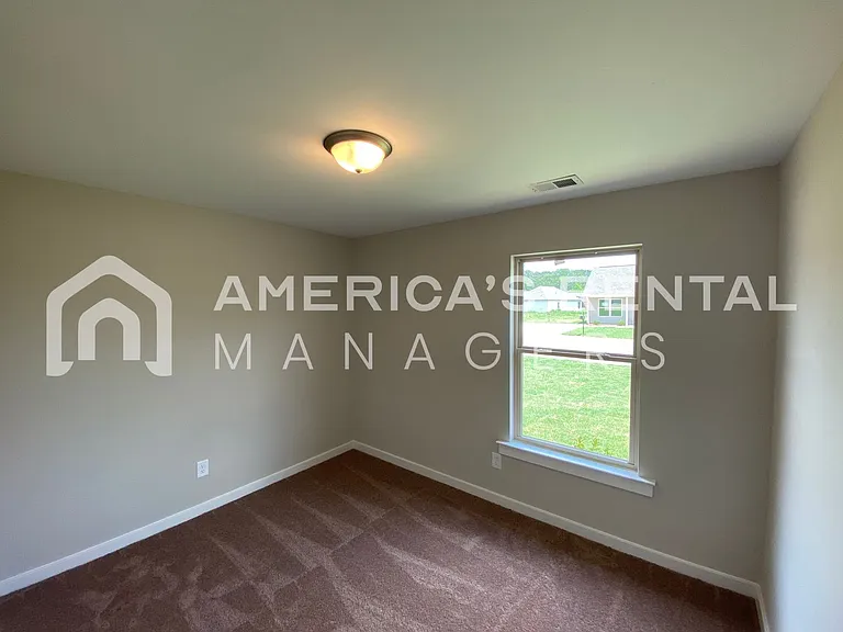 124 Sunlight Cir — Photo 12