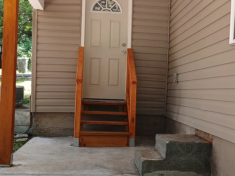 Rear/covered patio
