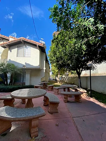 640 W Alondra Blvd #2 — Photo 9