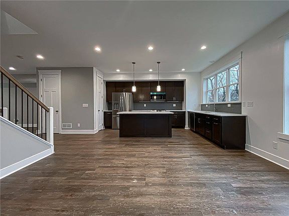 3rd image of 1827 Chessland St