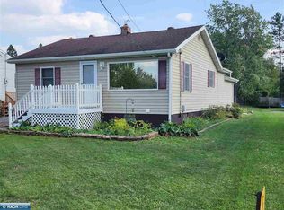 118 E 45th St, Hibbing, MN 55746