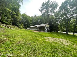 7396 Wileytown Rd, Middle Grove, NY 12850