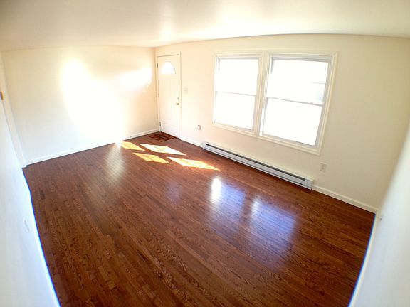 2nd image of 135 Country Park Dr