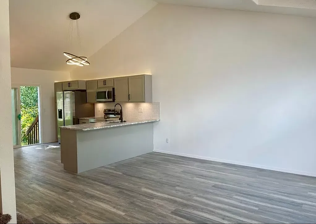 Building Photo - 8310 Turkey Run Dr
