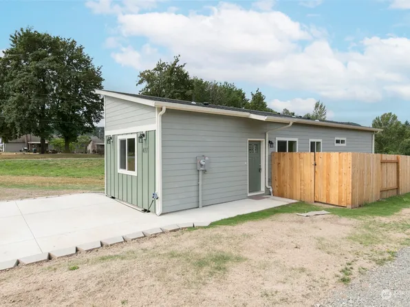 411 A Street, Vader, WA 98593