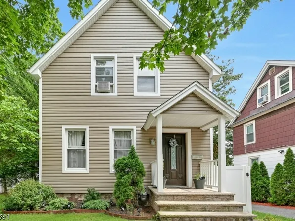 132 Pleasant Ave, Englewood City, NJ 07631