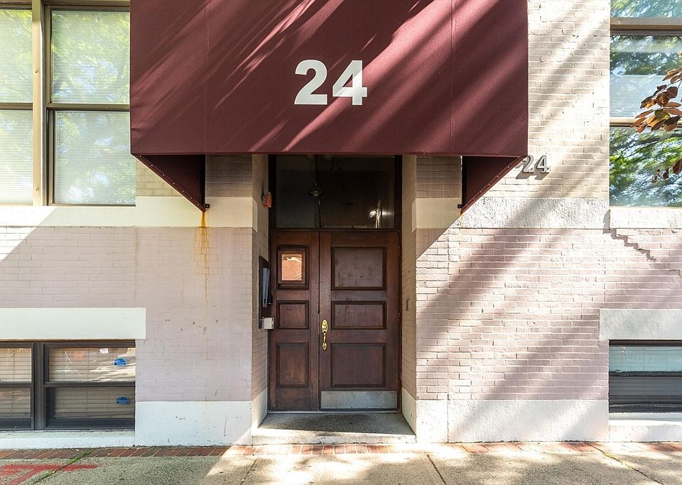 1st image of 24 Norman St APT 103
