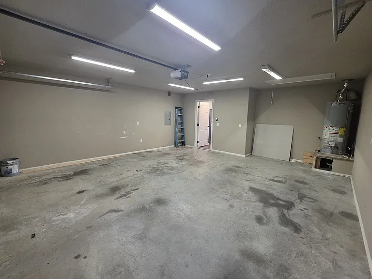 311 Violet St — Photo 20