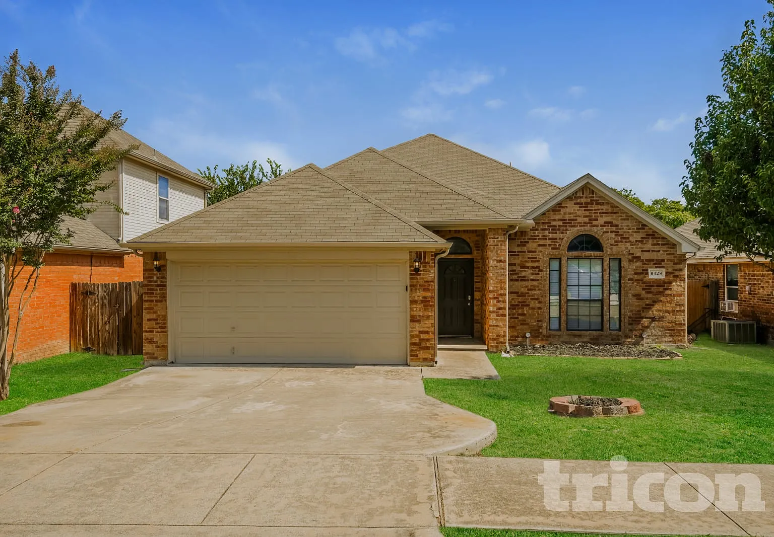 6428 Canyon Trail Lake Worth TX — Photo 1