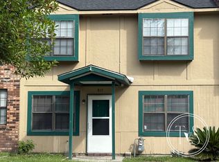 815 Lesa St, Hinesville, GA 31313