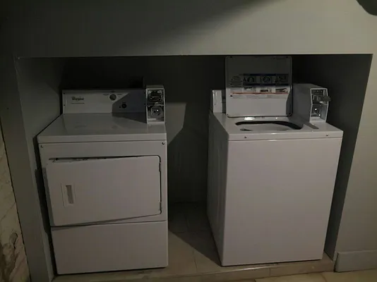 Rented by P Management | media 49