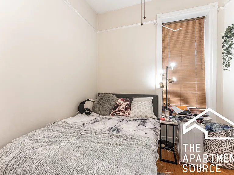 3519 N Reta Ave #1F — Photo 10