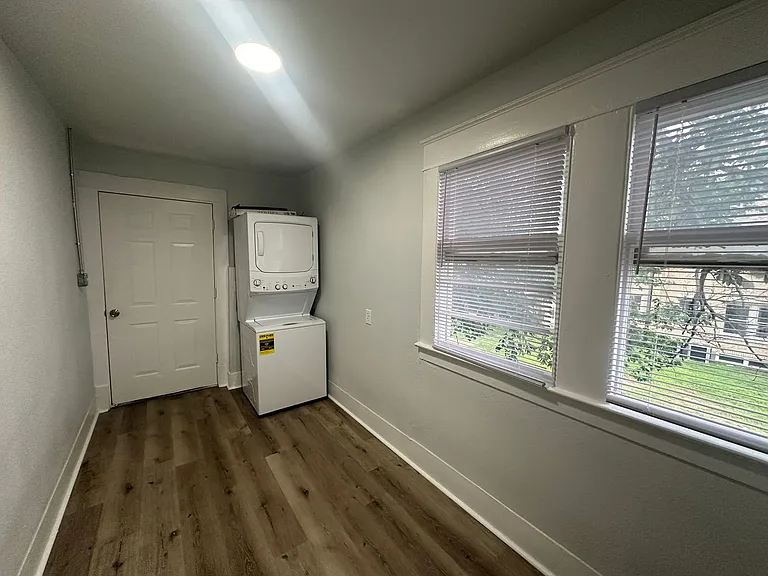 819 N Marsalis Ave — Photo 5
