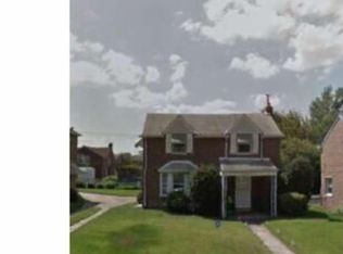 904 Fanshawe St, Philadelphia, PA 19111