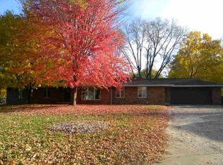 956 Starboard Ct, Oshkosh, WI 54901