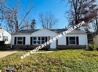 9826 Dennis Dr, Saint Louis, MO 63136
