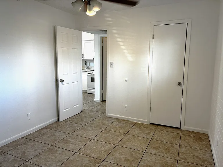 3128 W Pima St — Photo 5