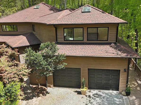 111 Standing Rock Rd, Chapel Hill, NC 27516