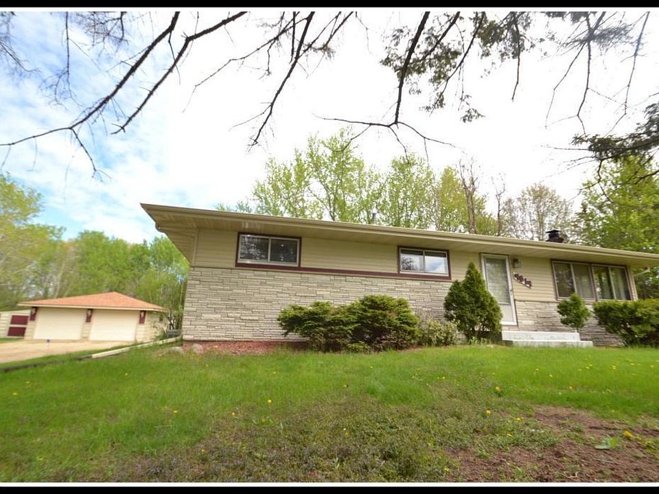 1st image of 4019 131st Ave NE