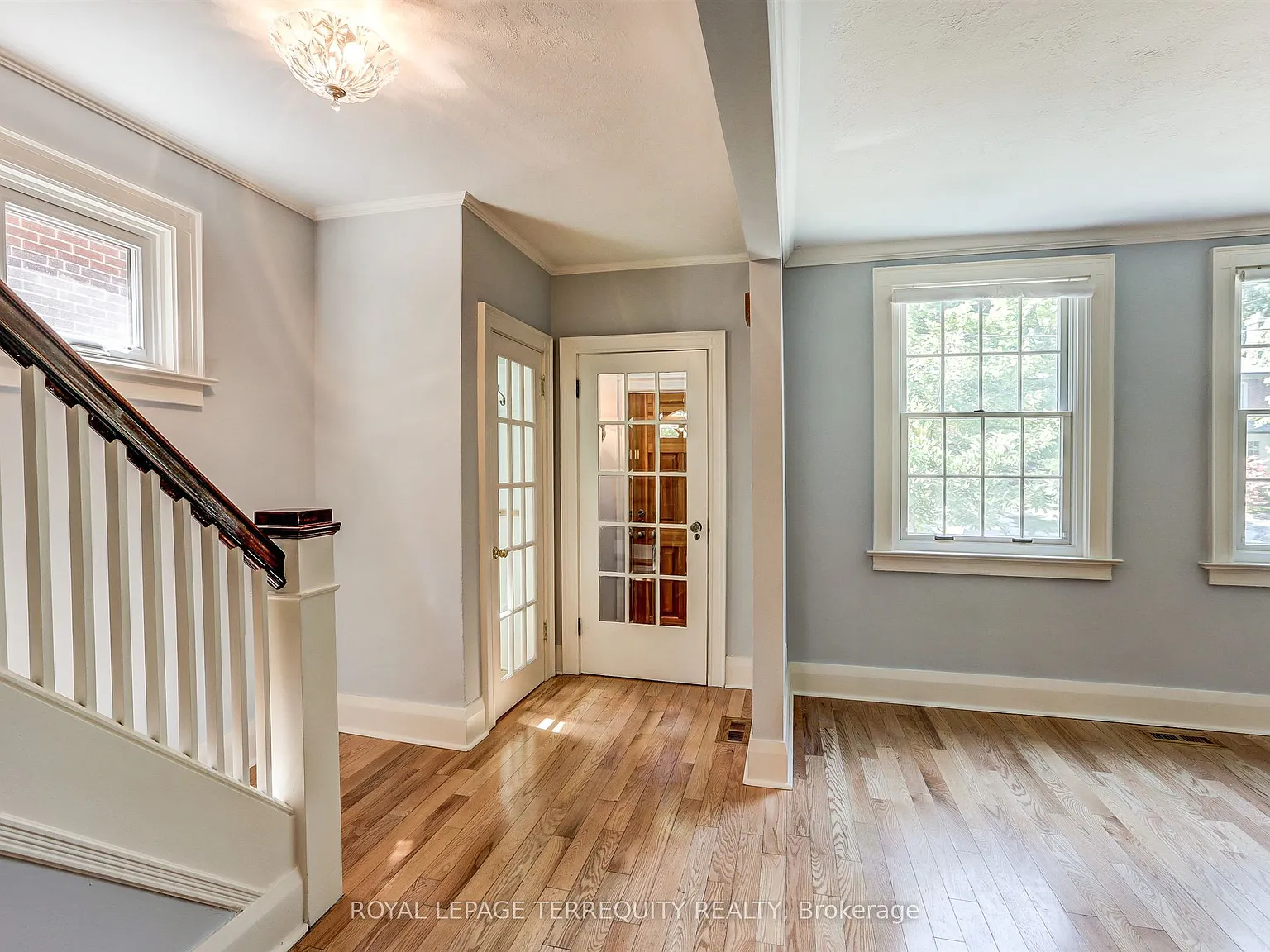 4 bed, $6,200 — Photo 2