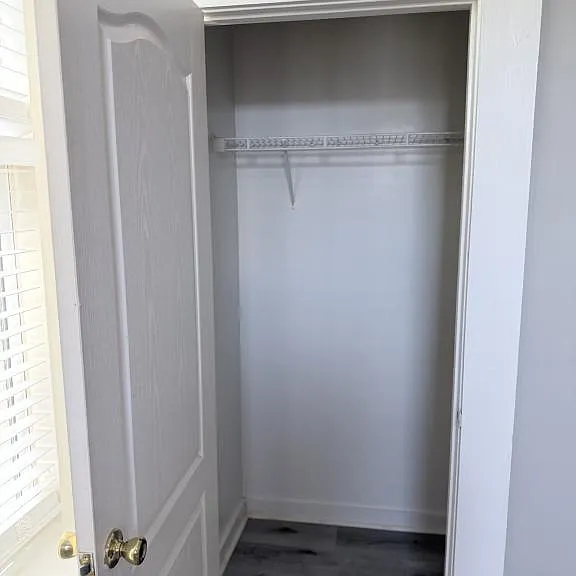 508 W Oak St #2 — Photo 5