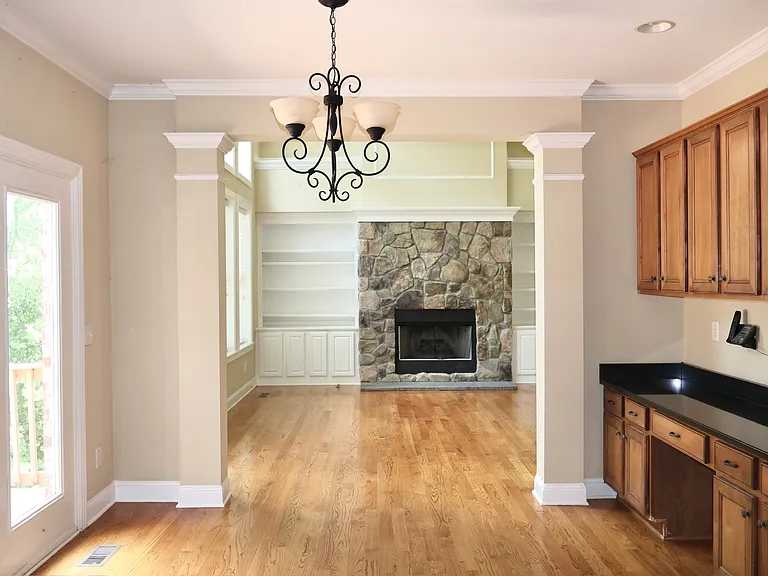 6887 Walnut Hills Dr — Photo 18