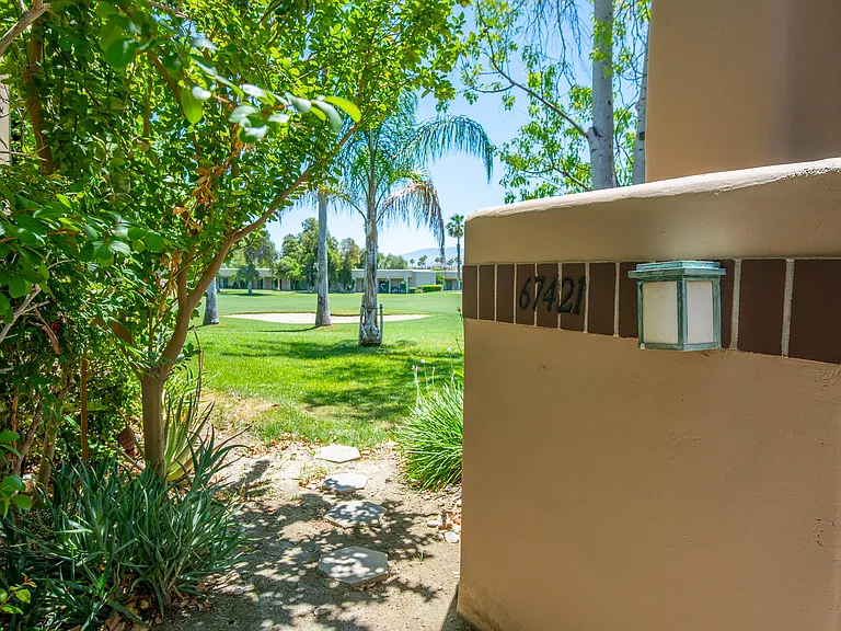 67421 Toltec Ct #67421 — Photo 3