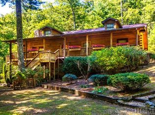 317 Indian Lake Rd, Lake Toxaway, NC 28747
