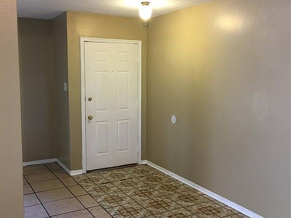2nd image of 1331 Blue Diamond Dr