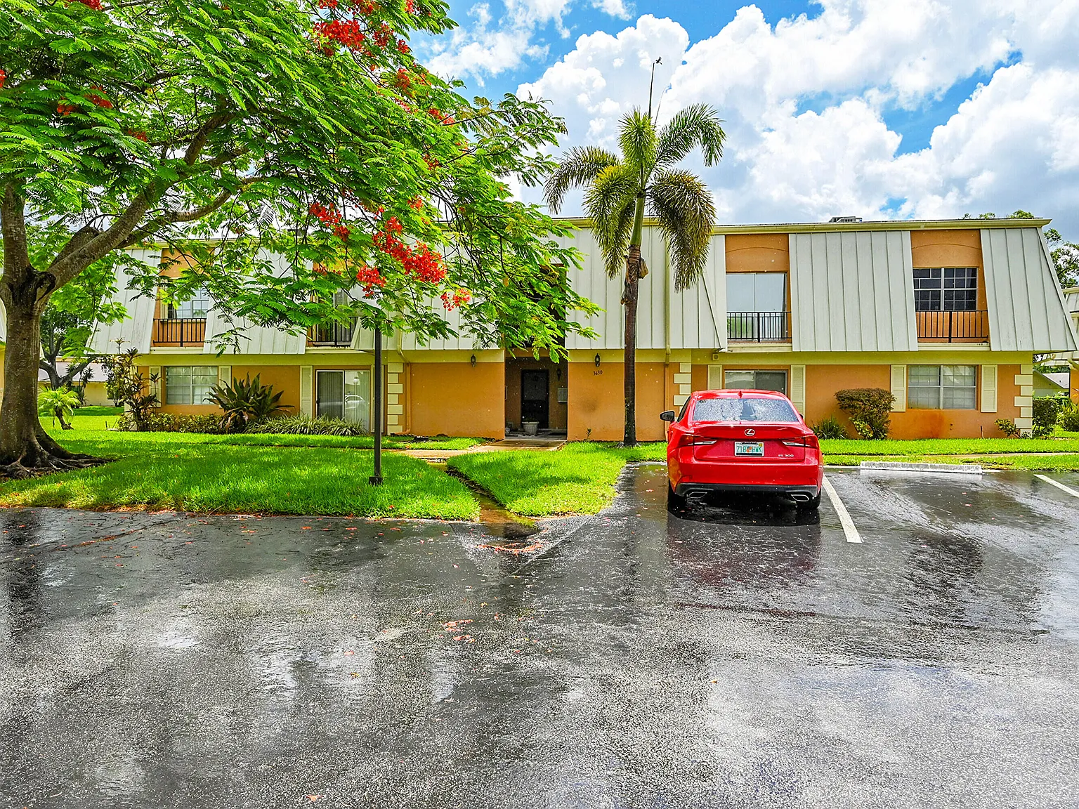 2 bed, 2.0 bath, 1358 sqft, $2,800 — Photo 3