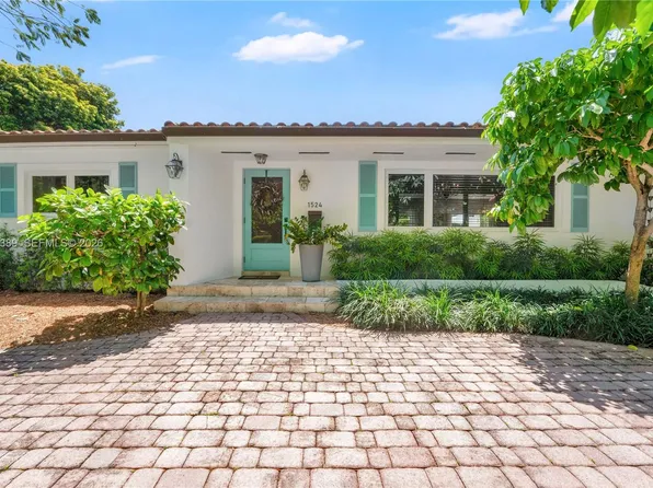 1524 Siena Ave, Coral Gables, FL 33146