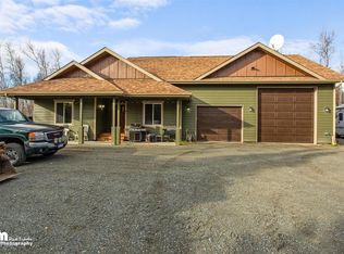 9086 S Cindyloo Ln, Wasilla, AK 99623