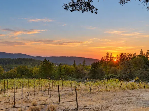 19299 Lake City Rd, Nevada City, CA 95959