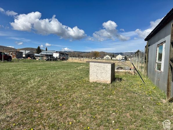 105 S 200th St E, Laketown, UT 84038