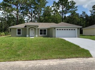 1633 W Lamplighter St, Citrus Springs, FL 34434