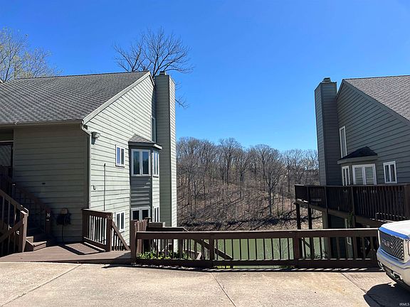 3rd image of 9741 S Harbour Pointe Dr