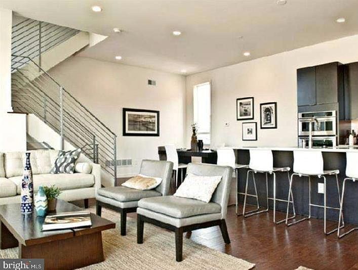 1st image of 444 Fairmount Ave Unit B