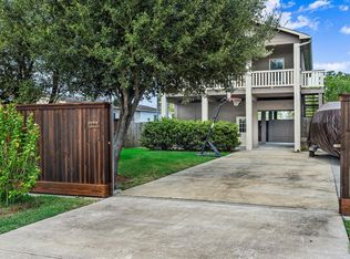 2552 E Bayshore Dr, San Leon, TX 77539