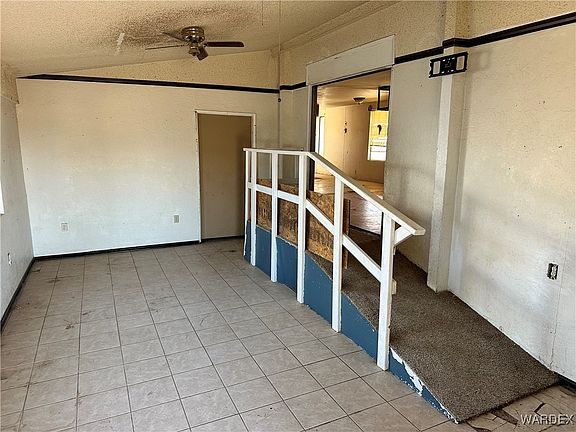 2nd image of 1865 E Northfield Avenue