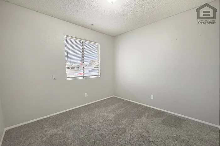 529 E 6th Dr #2 — Photo 18