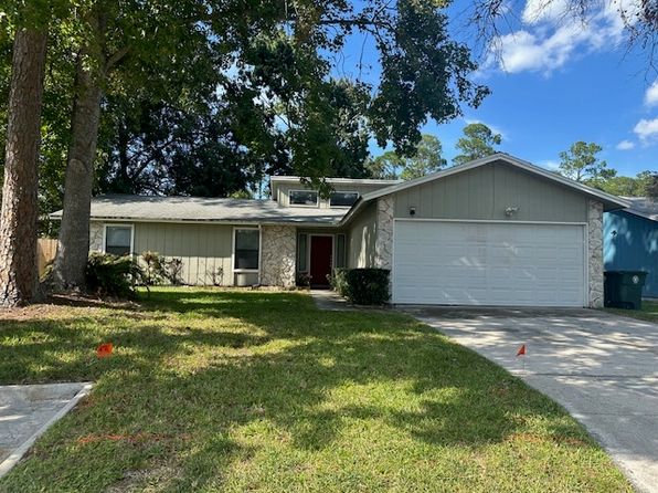 4407 Queensway Dr