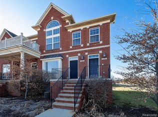 1588 Devon Ln #1, Troy, MI 48084